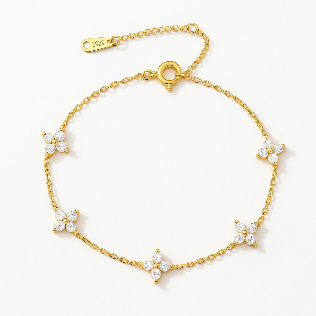Five Wishes Clover Bracelet - Gold Plated